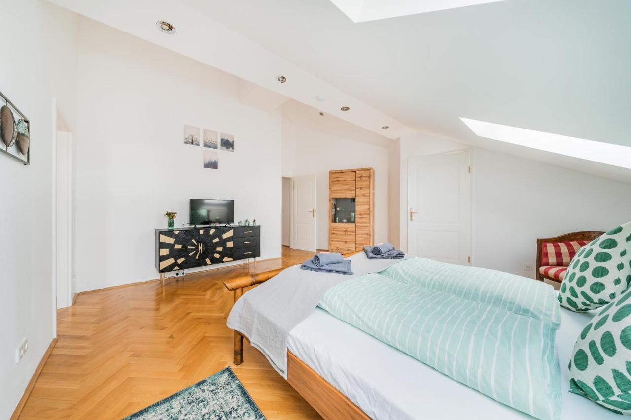 Penthouse Apartment - Sauna - Terrasse - Kamin - Ac Vienna Exterior photo